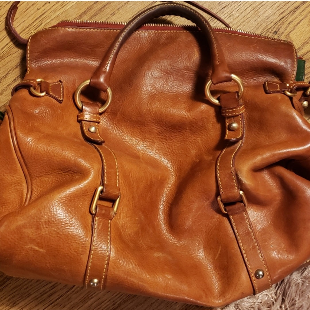 Dooney & Bourke Florentine Leather Satchel Handbag. XL