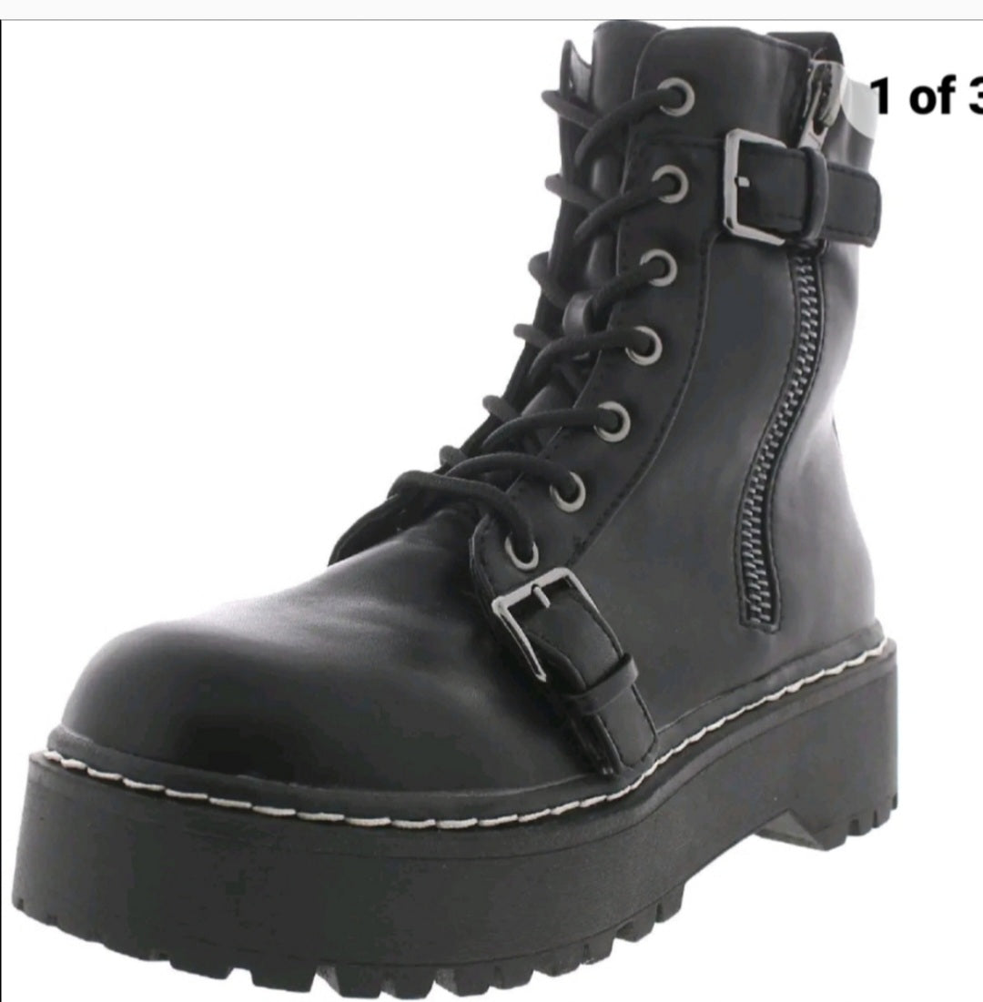 Wild Pair Arriele Black Combat & Lace-up Boots. Sz 10. NIB