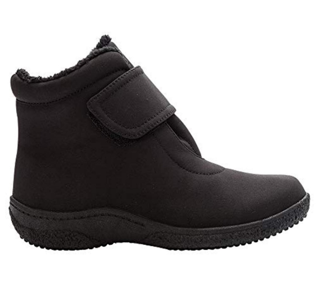 Propet Madi Ankle Strap Womens Boots A5500. Sz 6.5. Org. $90 online now!