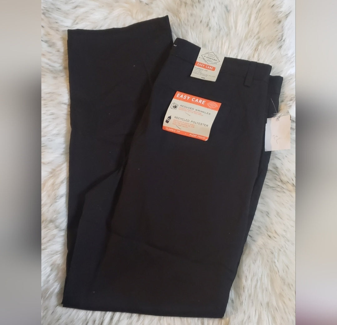 St. John Bay classic fit pants. Sz 34 x 32