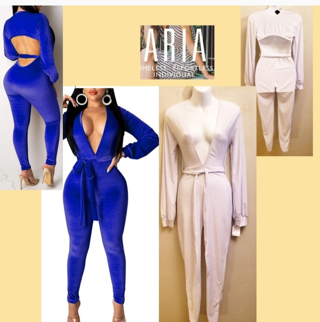 Aria deep V-neck backless jumpsuit. Sz Small