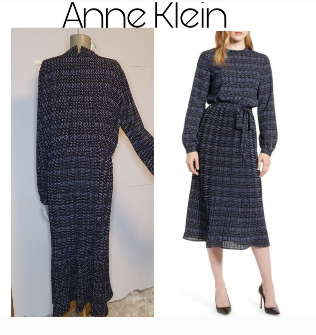 Anne Klein long Sleeve dress. sz Xl
