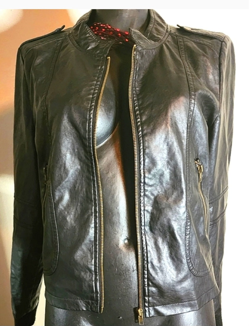 Judy Blue moto jacket. Sz Large. Fits Sz 12 or 14