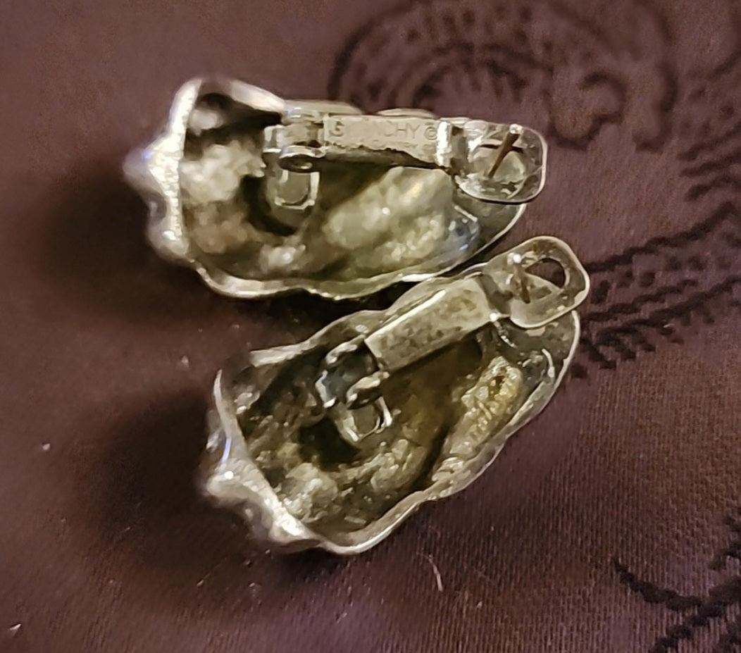 Vintage Givenchy SS pierced San Marco earrings. w/metal hinge security clasp.