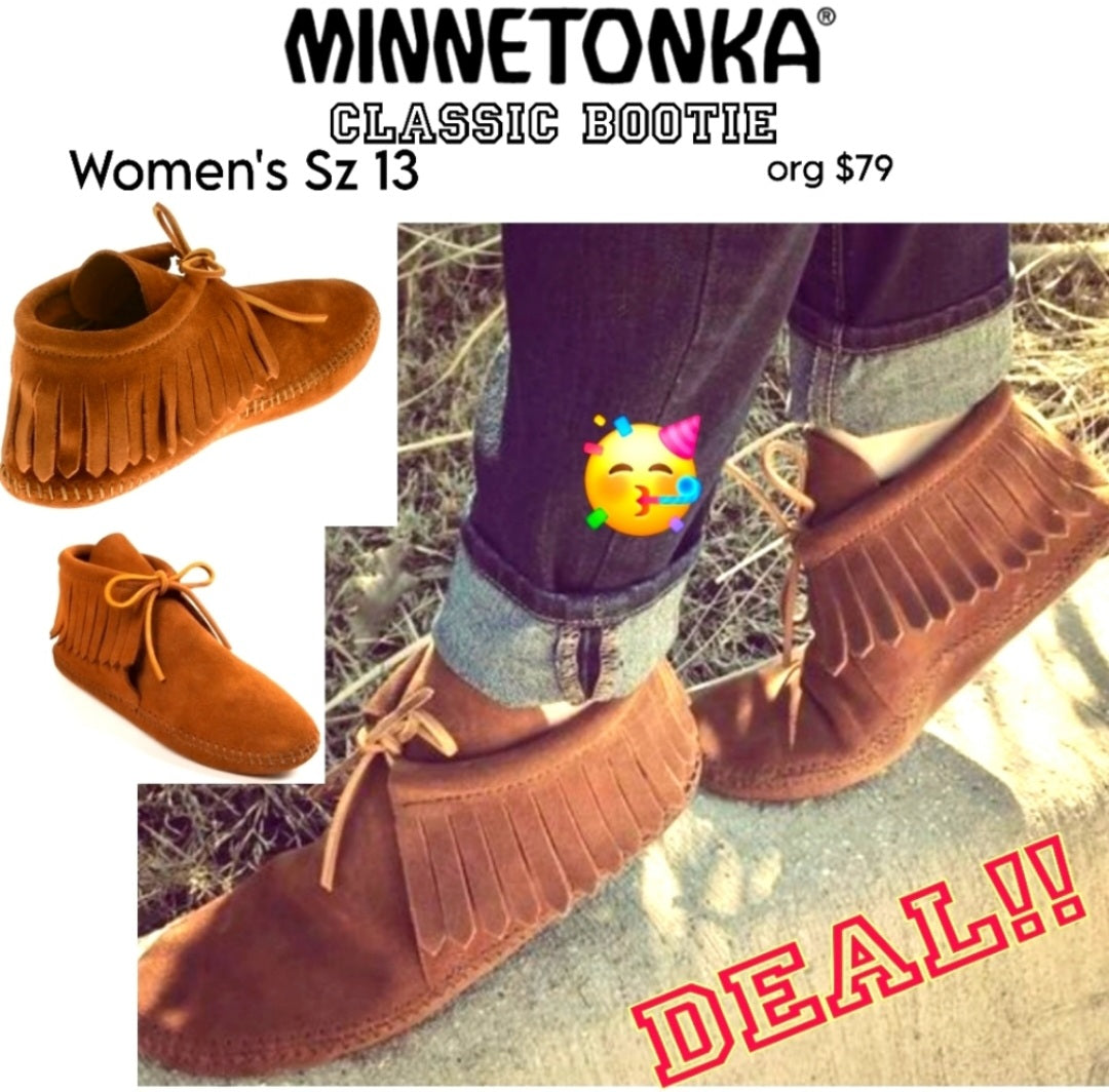 Minnetonka CLASSIC Moc's. Sz 13