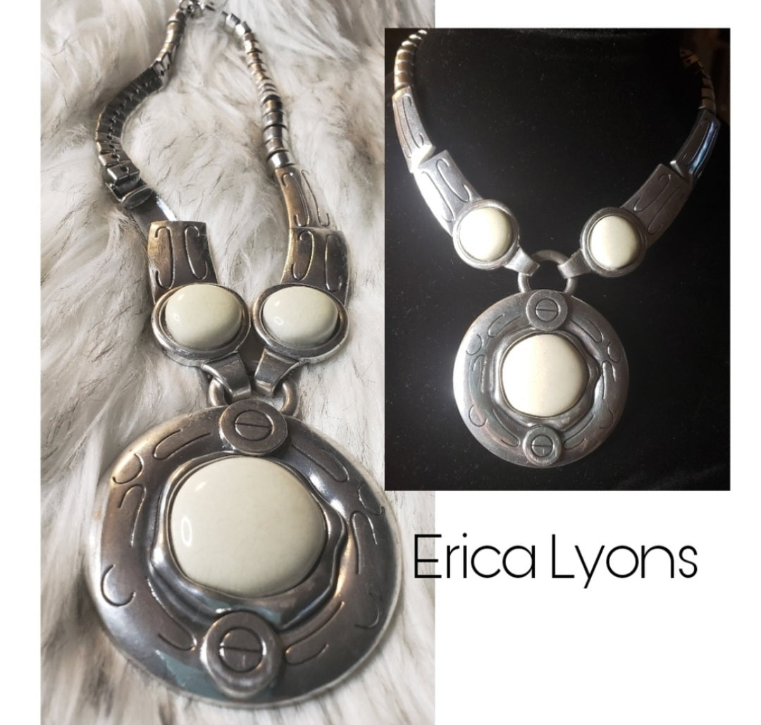 Erica hot sale lyons necklace