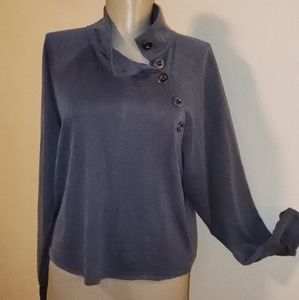 Socialite gray button down mock neck top. Sz Med