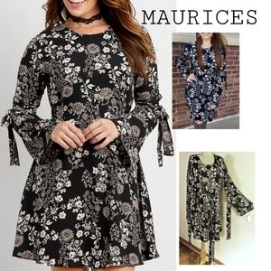 Maurices floral print bell sleeve. Sz Lrg