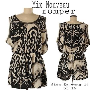 Mix Nouveax romper short set. Size Xl