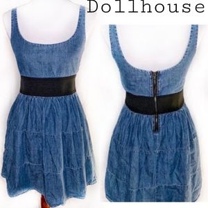 Dollhouse jean jumper/dress. Sz Sm