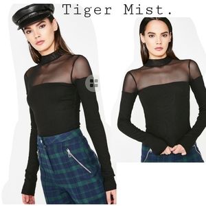 Tiger Mist
"ASHLEIGH" TOP. Sz Xs