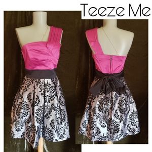 Teese Me one shoulder brocade party dress. Sz 5