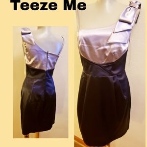 Tease Me one shoulder satiny party dress. Sz Sm