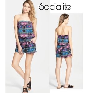 Socialite strapless romper. Sz Med.