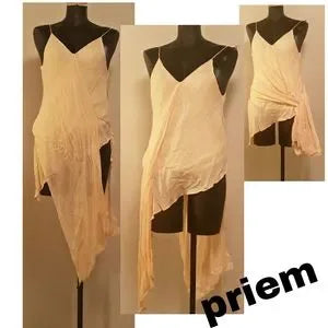 🥰LF Priem angle wrap top. Sz sm