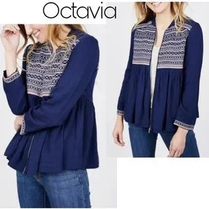 Octavia embroidered swing jacket. Sz Lrg
