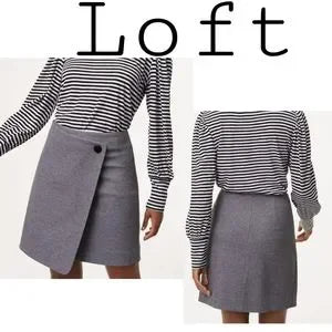 Loft gray button wrap skirt. Sz 6