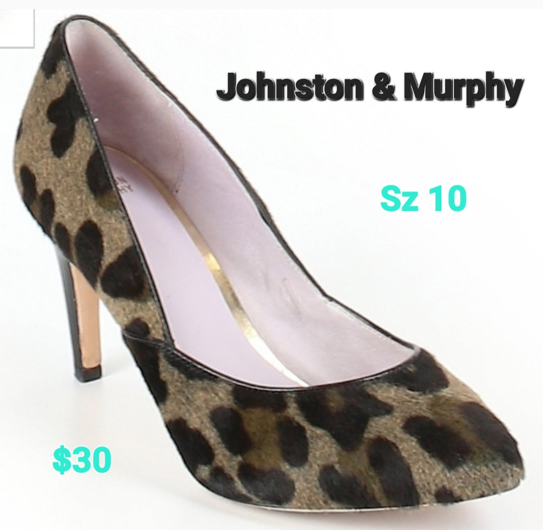 Johnston & Murphy "Vanessa" Pumps. Size 10