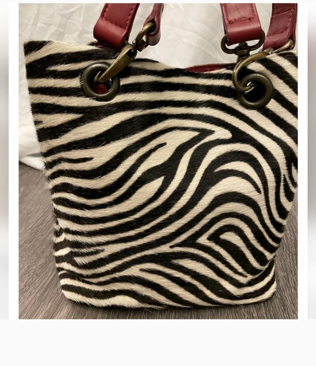 Maurizio taiuti leather fur handbag Zebra Print.  9"x12"