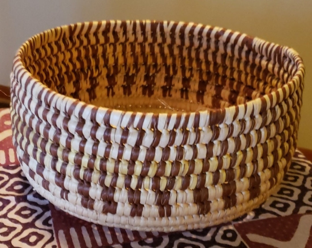 Tanzania papyrus table top baskets.