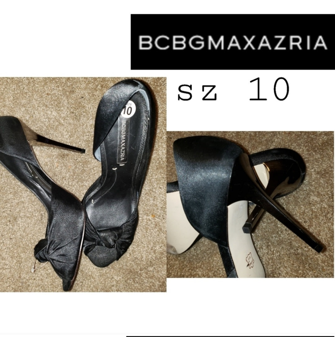 BCBGMAXAZRIA blk D'orsay stiletto. Sz 10. $298