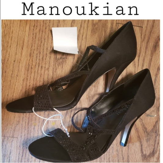 BCBGManoukian black satin studed heels. Sz 8.5