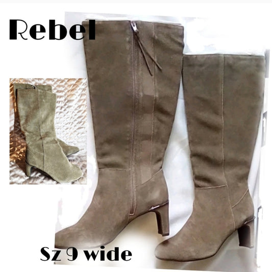 Rebel Jenny Suede Boots Size 9 Wide.  NEW.