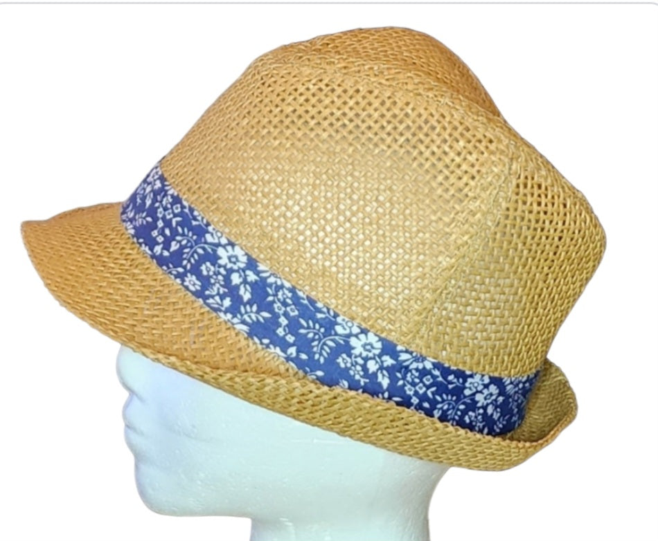 Woman's paper fedora hat.