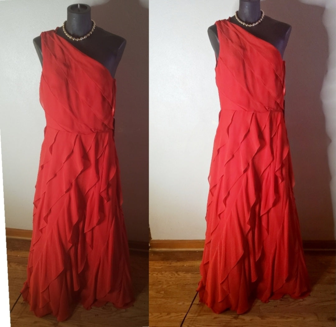 Carmen Marc Valvo Infusion One-shoulder Asymmetric Tiered Evening Gown - Sz 10