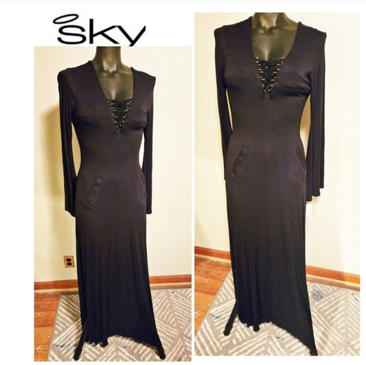 Sky Grommet Detail Maxi Dress.  Pockets.  Deal!  New!