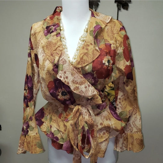 Chaps wrap floral blouse. 💖 Size XLp
