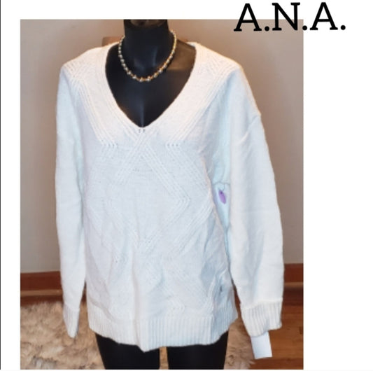 A.N.A. white ribbed vnevk sweater