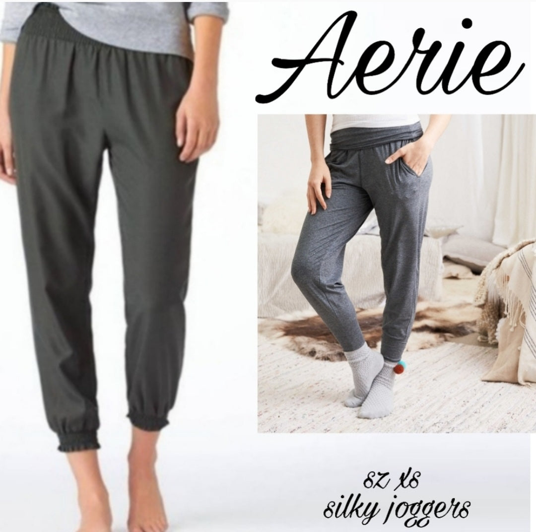 Aerie silky gray joggers.   Sz XS