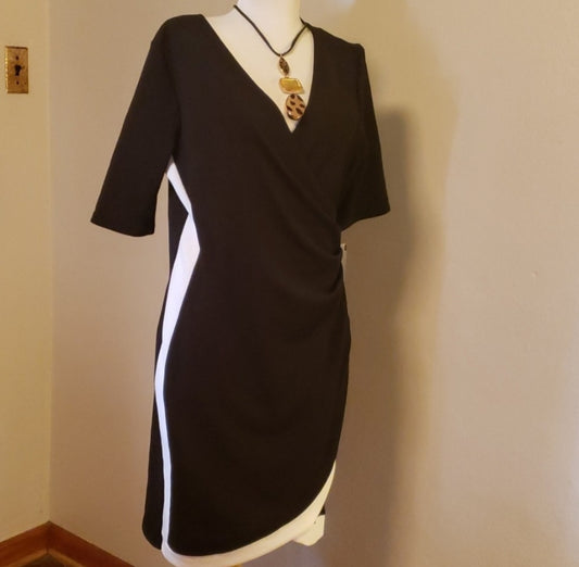 Almost Famous blk/white dress.  Size XL