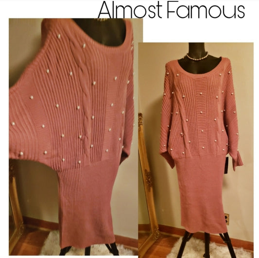 Almost Famous mauve/pearl sweater dress.  Sz 2x