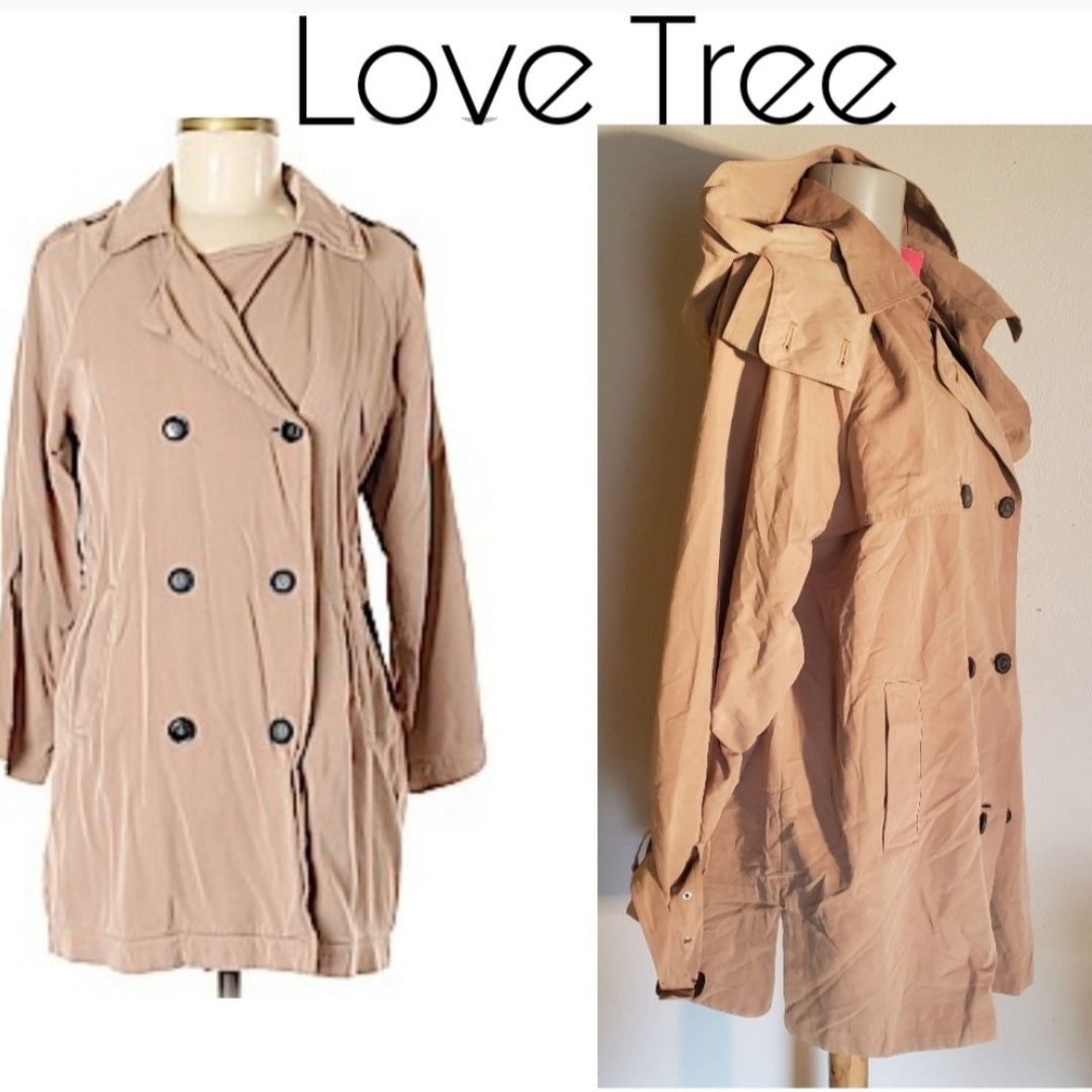 Love Tree double-breasted Trench. Sz Lrg