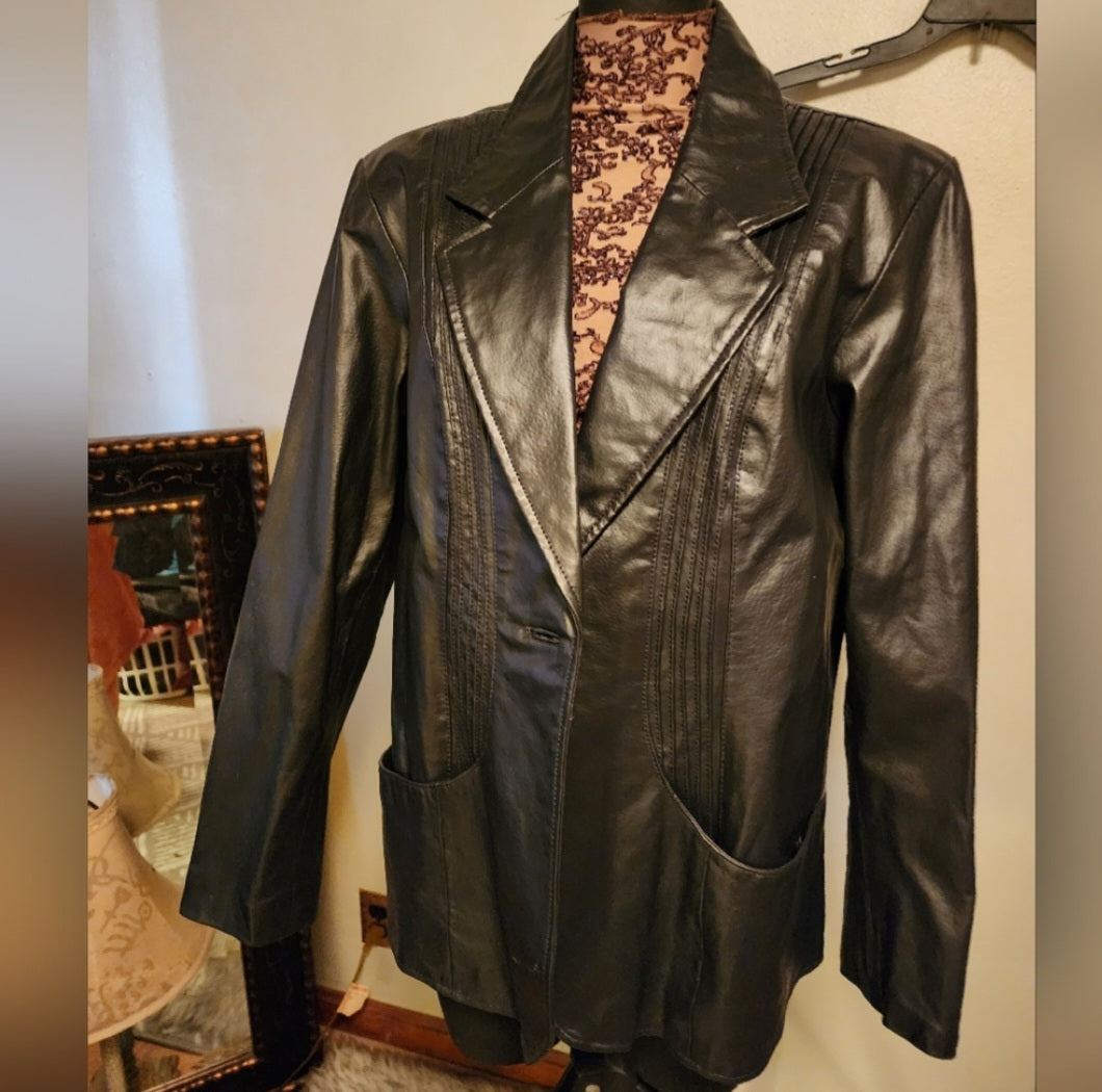 D&Co DEEP PURPLE leather jacket.  Sz XL - fits sz 16