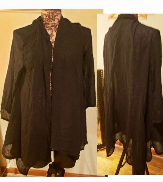 Lightweight sheer black open front duster.  Sz Large (fits 12, 14, 16)