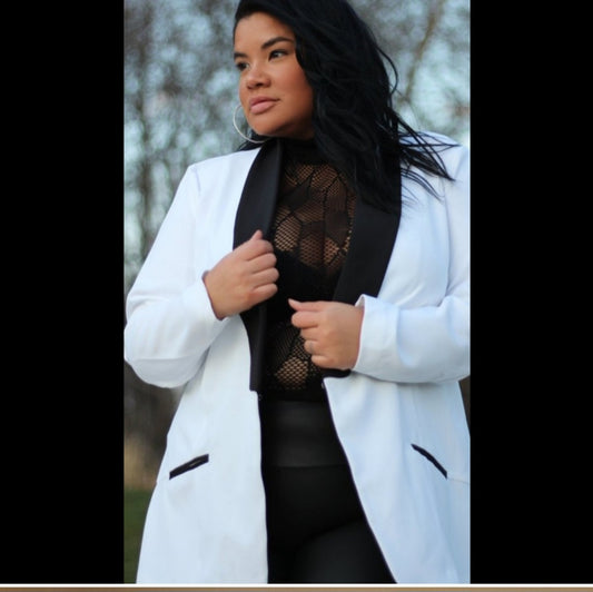 Bold Elements blk/wht blazer. ⭐Sz XXL (runs big)