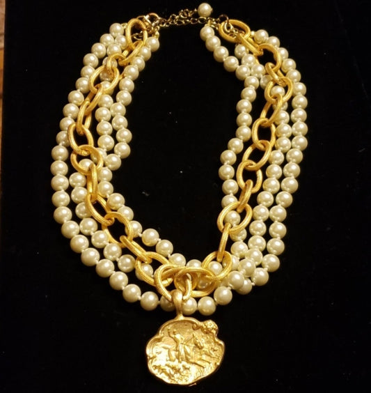 Vintage multi-strand pearl/gold link chain.