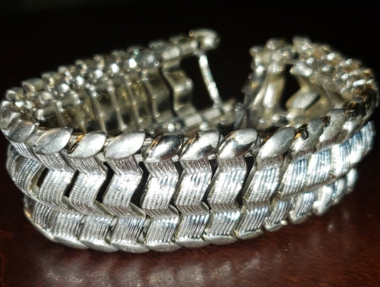 Coro vintage bracelet.  60's