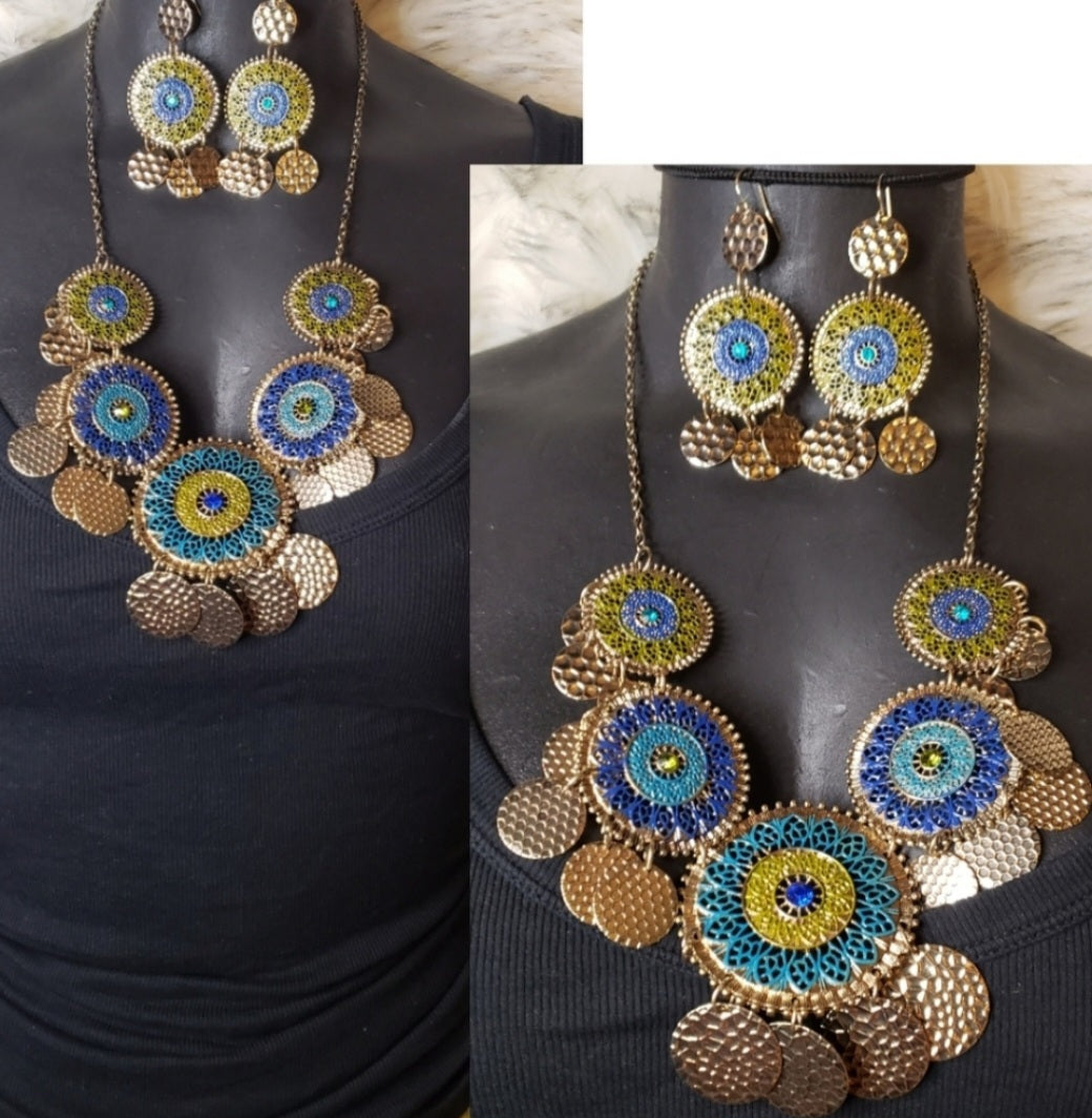 Charming Charlie "Sommet" coin/medallion necklace set