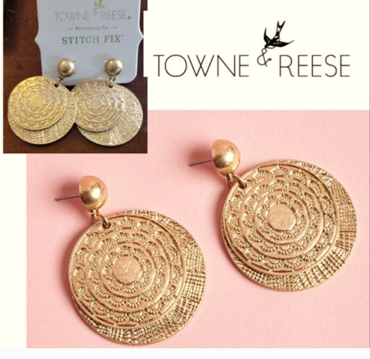 Towne and Reese/ Stitch Fix disc drop earrings