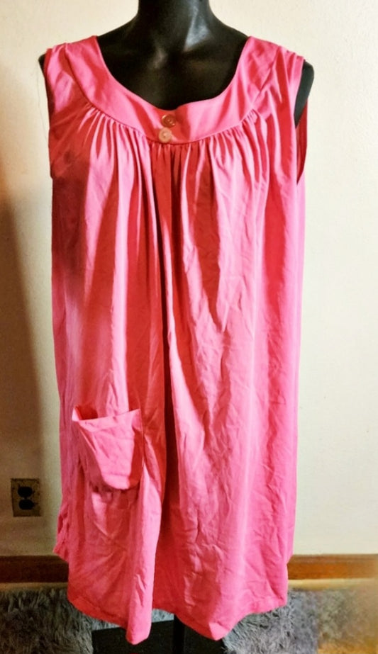 Vintage Aristrocraft nightgown. Sz Large. 2 avail