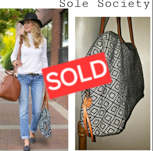 Sole Society blk/wht woven/leather trim tribal print tote