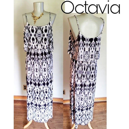 Octavia maxi pop over dress. Sz Sm