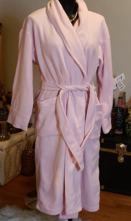 Josie pink super soft bath robe. 3 avail