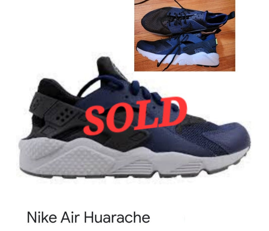 Nike Air HuaracheMid Navy/Mid Navy-Dark Ash-Cool Grey.  Sz 11