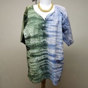 Tie-dye smock.  Fits up to size Xl