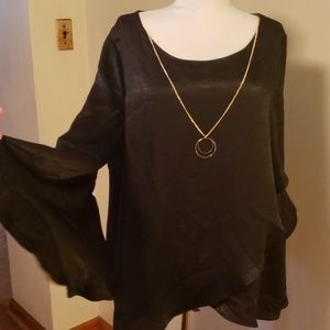 Thalia Sodi black bell sleeved blouse. Sz. XL